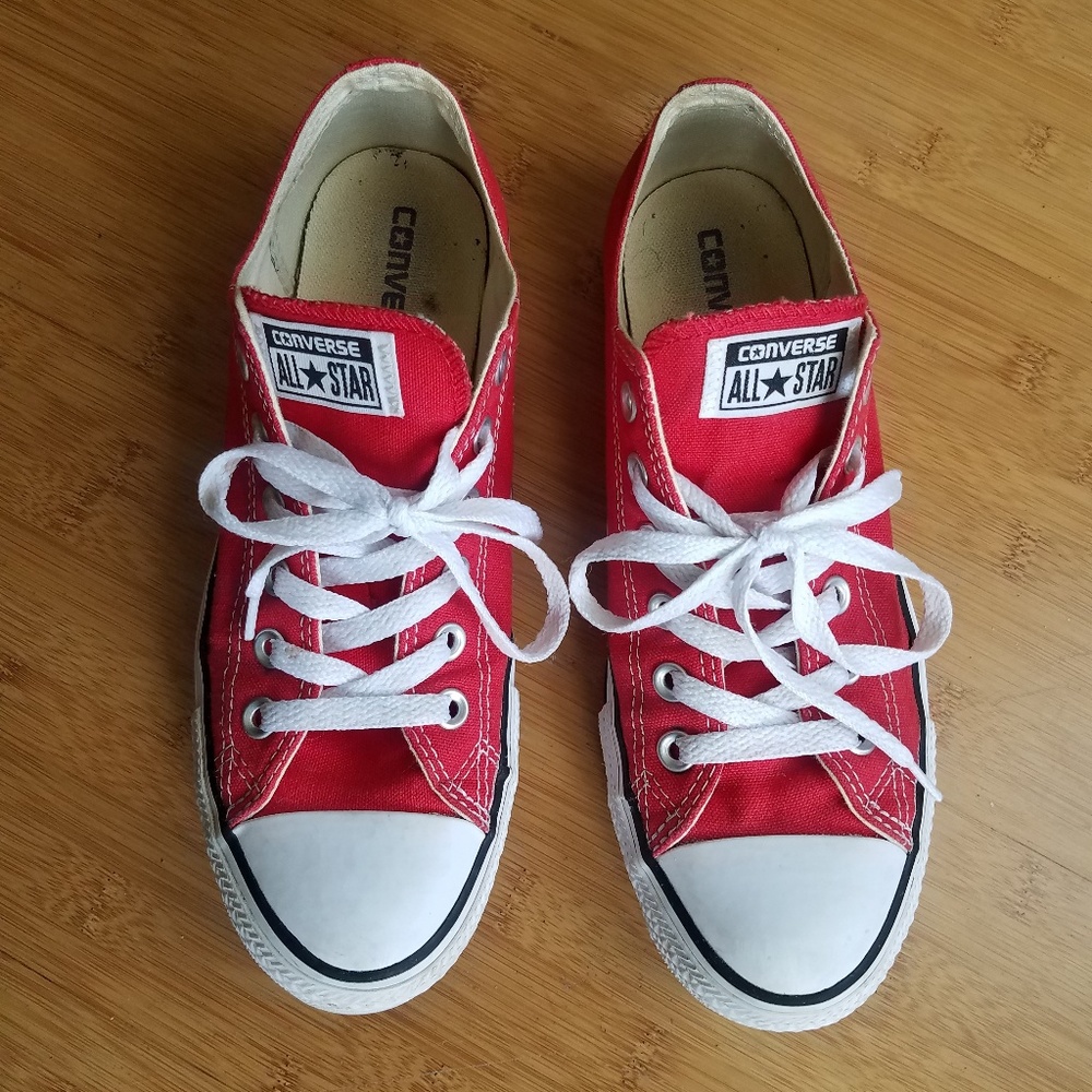 Red Converse 9 WMs